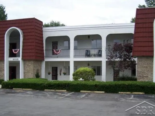 9035 Greenway Blvd APT C35, Saginaw, MI 48609