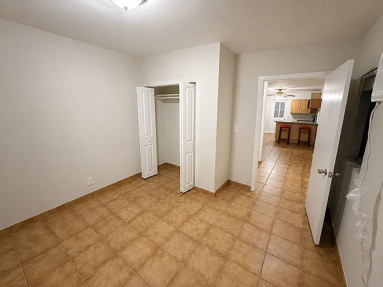 442 SW 36th Ave — Photo 4