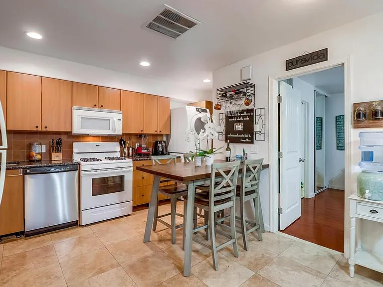 1859 Grand Ave #1857-1/2-1 — Photo 5