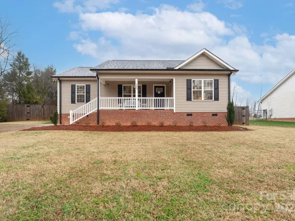 585 Stirewalt Rd, China Grove, NC 28023