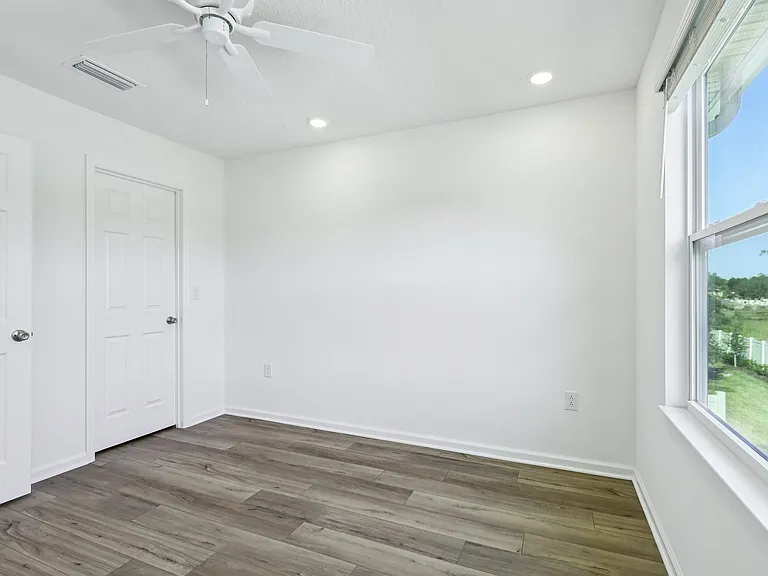 Nona Homes — Photo 34