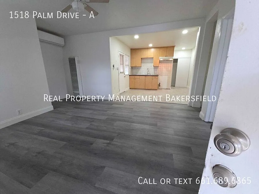 1518 Palm Dr #A