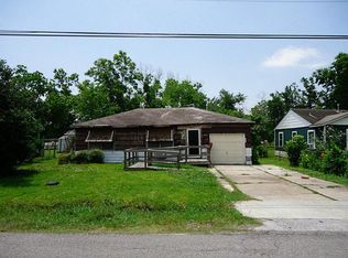 4930 Higgins St, Houston, TX 77033