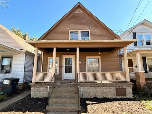 1314 Carr St, Sandusky, OH 44870