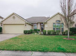 2447 Kilgarney Keep St, Dickinson, TX 77539