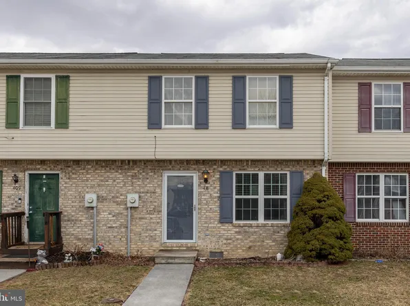 411 Surrey Club Ln, Stephens City, VA 22655