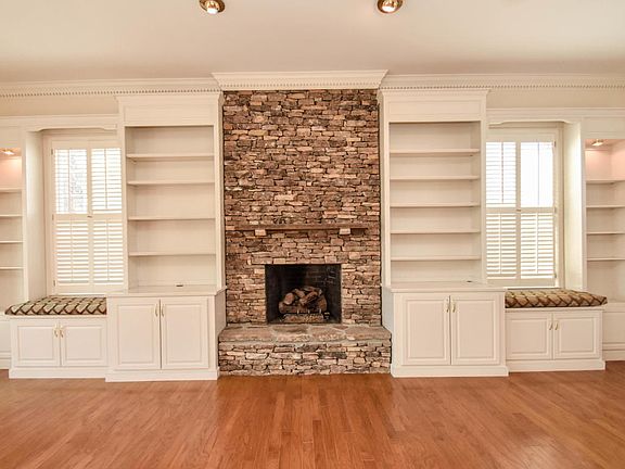 4th image of 1826 Raven Hill Ct