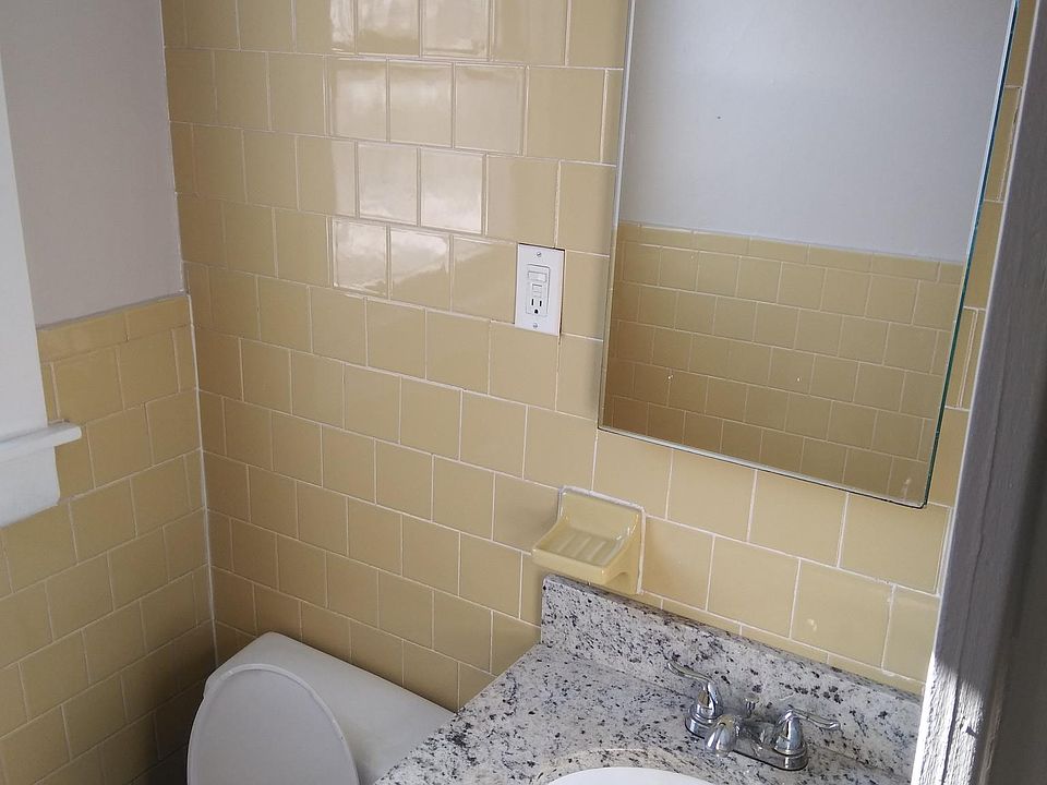 2nd image of 29 Linton St