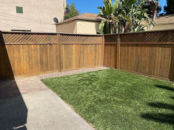 4th image of 1722 Oliver Ave