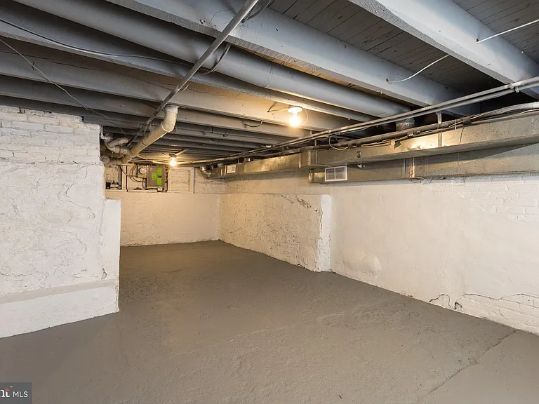 430 Fawcett St — Photo 24