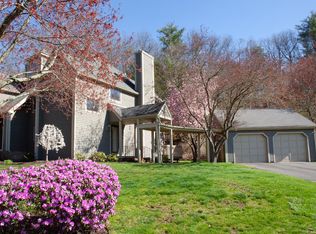 1 River Mead #1, Avon, CT 06001