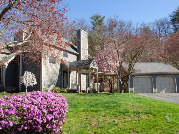 1 River Mead #1, Avon, CT 06001