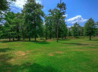 2510 Northline Rd, Conroe, TX 77384