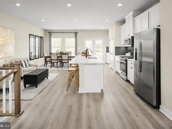 644 Maple Lawn Dr #217E, Bowie, MD 20716