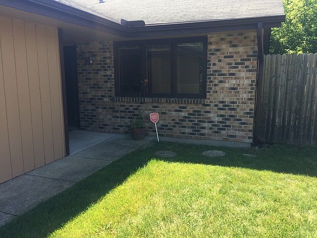 1st image of 762 Tulip Ln
