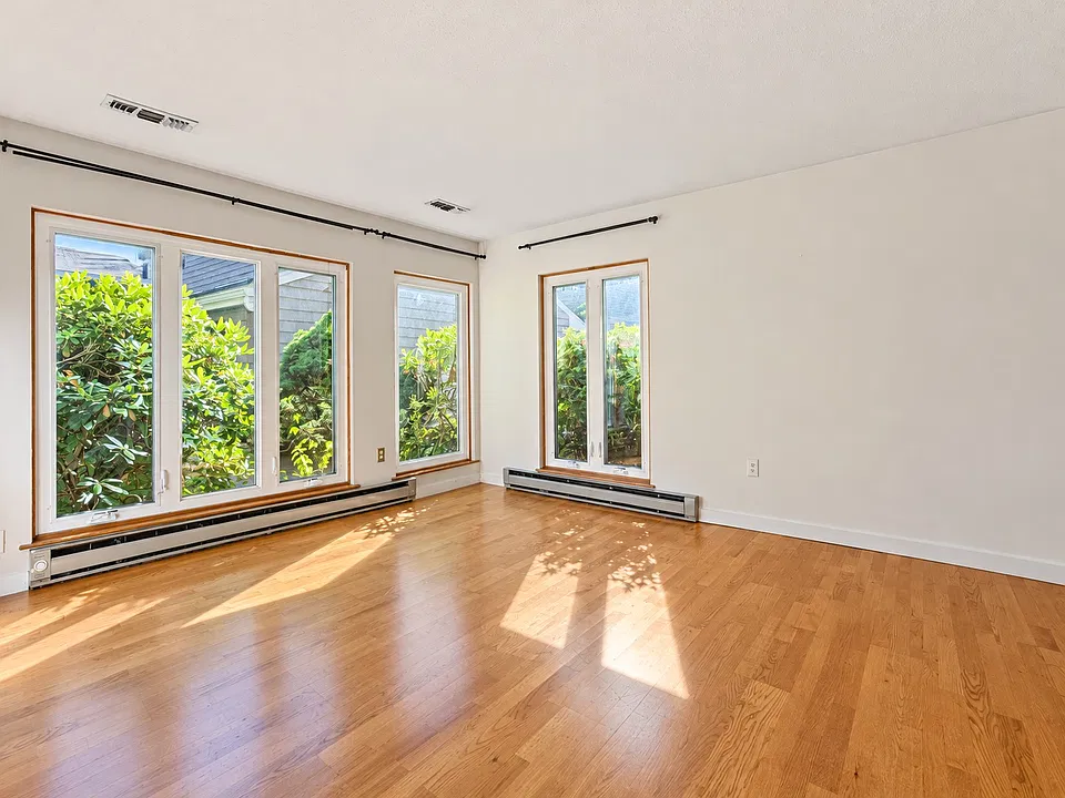 171 Swanton St #1