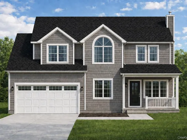 155 Pennsylvania Lot 2 Avenue, Medford, NY 11763
