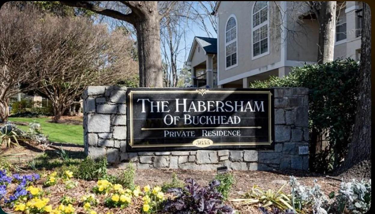 3655 Habersham Rd NE — Photo 1