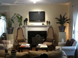 202 Bowen Cir, Atlanta, GA 30315