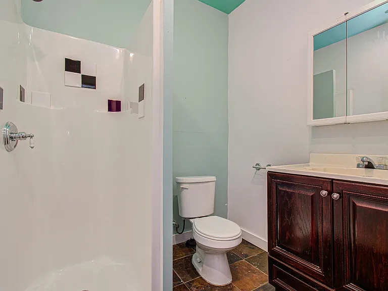 5419 Gulfton St #G — Photo 12