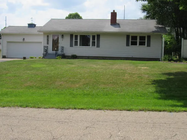 7 Eastgate Dr, Mount Vernon, OH 43050