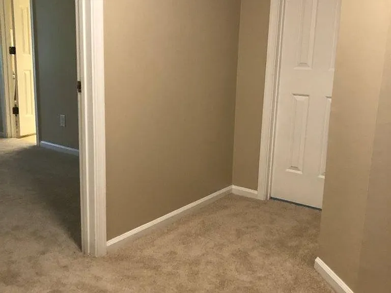 820 E Willow Point Pl — Photo 13