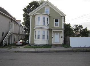 30 Myrtle St, Lowell, MA 01850