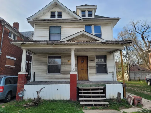 4572 Pacific St, Detroit, MI 48204