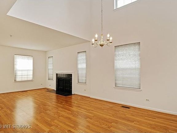 2nd image of 1139 Orleans Dr