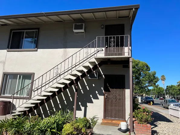 Hamilton 1146, 1146 W Hamilton Ave Unit 3, Campbell, CA 95008