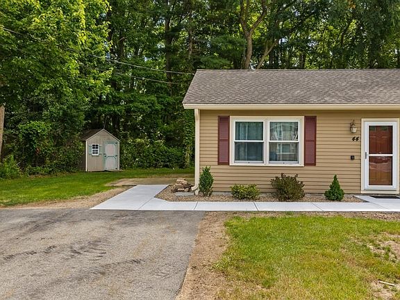 3rd image of 44 Old Forge Rd