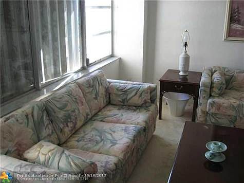 4th image of 3333 NE 34th St APT 1520