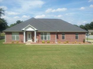 802 Skyline Dr, Searcy, AR 72143