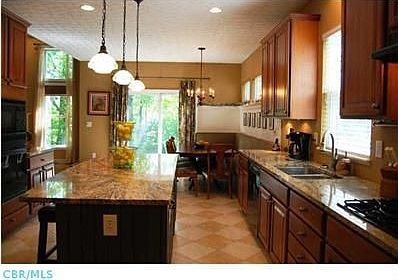 5th image of 6643 Park Mill Dr