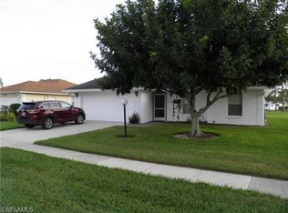 800 Charlemagne Blvd, Naples, FL 34112