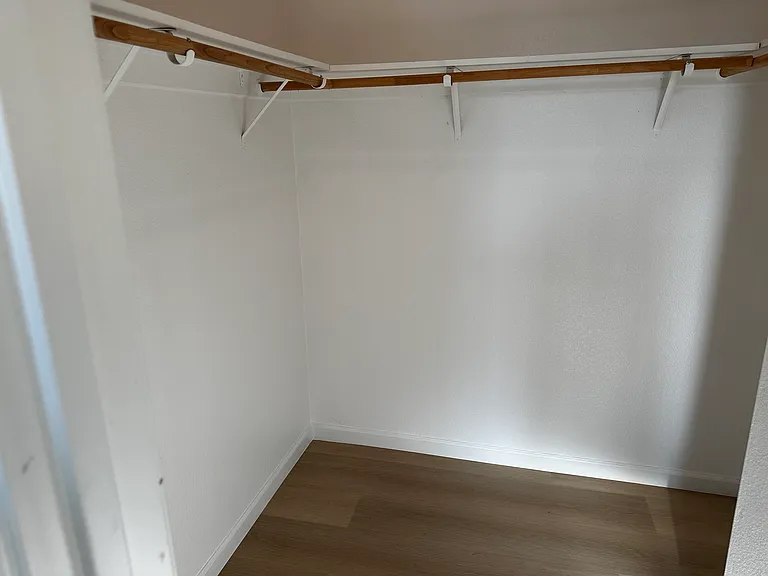 7464 Shelby St — Photo 11