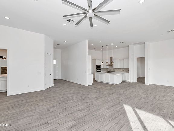 5th image of 28555 N 258th Ave