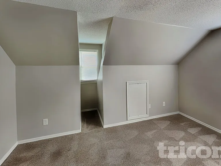 9033 Trailhead Ct — Photo 11