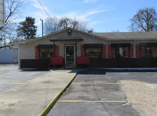 309 S Walnut St, Bernie, MO 63822