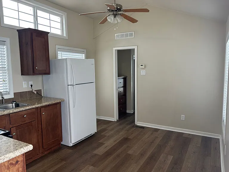 2211 Ashberry Ave #23 — Photo 9
