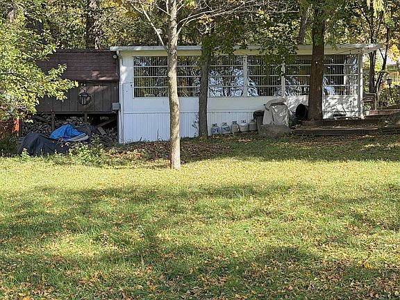 2nd image of 455 Aspen Way