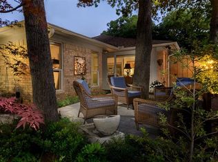 1423 Hampton Rd, Grapevine, TX 76051