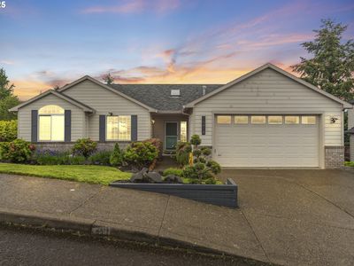 16418 SE High Meadow Loop, Portland, OR, 97236
