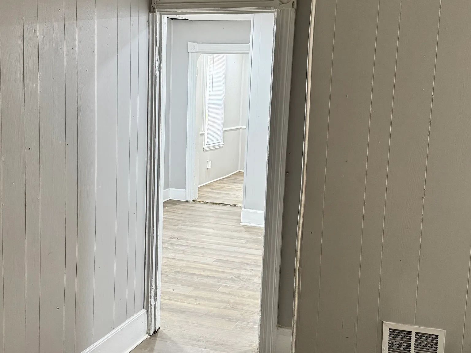 123 Lafayette Ave — Photo 3