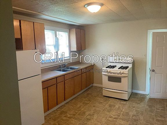 5th image of 1341 S Delphos St