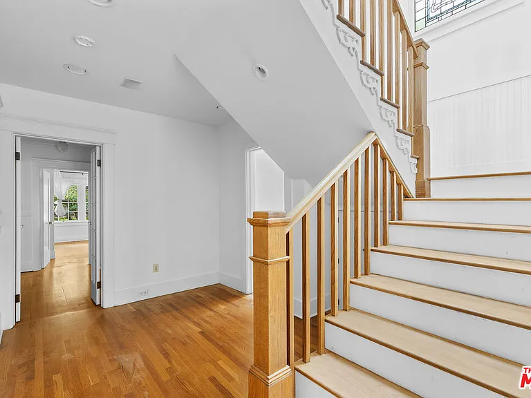 1625 Opechee Way — Photo 4