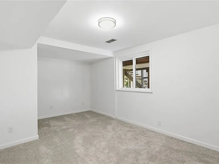 40 Oak Hill Ter — Photo 23