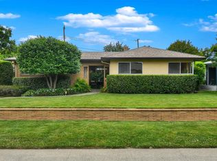 251 Sandburg Dr, Sacramento, CA 95819