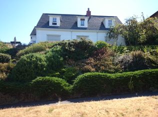 6726 39th Ave SW, Seattle, WA 98136