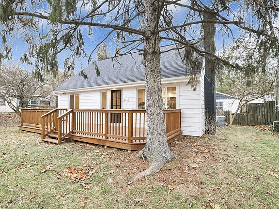 4th image of 4374 Scenic Dr